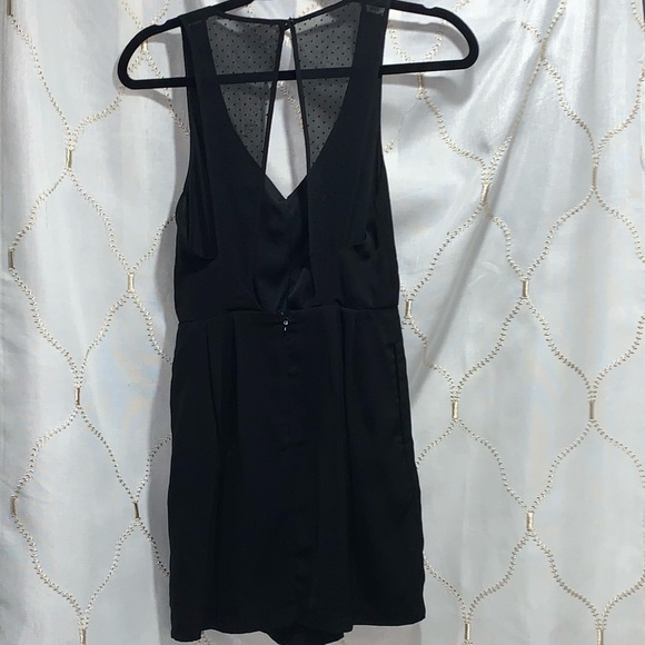 NWT BCBG BLACK RUFFLE COCKTAIL DRESS - Picture 4 of 5